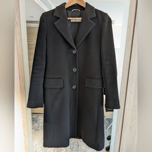 MaxMara Gorgeous Virgin Wool Coat - size 36